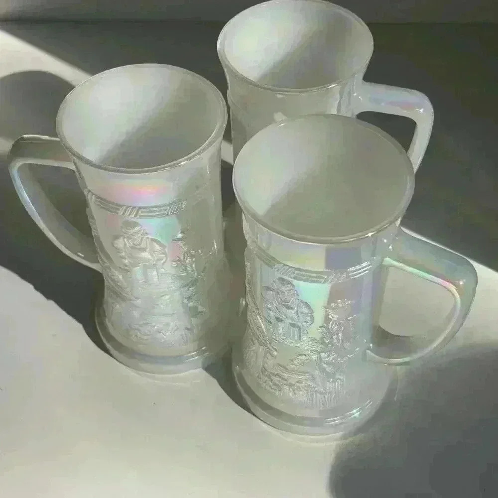 Set of 3 vintage Federal Glass iridescent milk glass beer steins - Picture 2 of 12